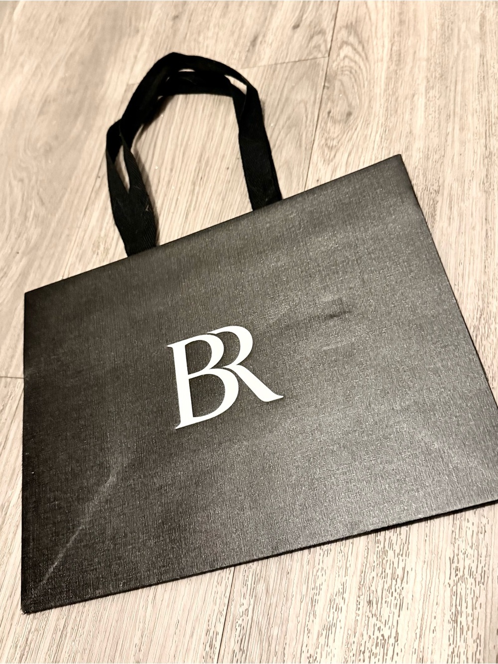 BANANA REPUBLIC Black Shopping Gift Bag 11.5x9x5 inches
